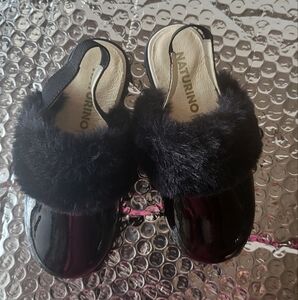 Naturino Girl Toocuutie Fur sling patent  leather lined sz -25 us 8-nwot